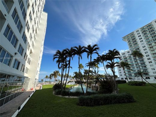 Complexes résidentiels à Miami Beach, Comté de Miami-Dade