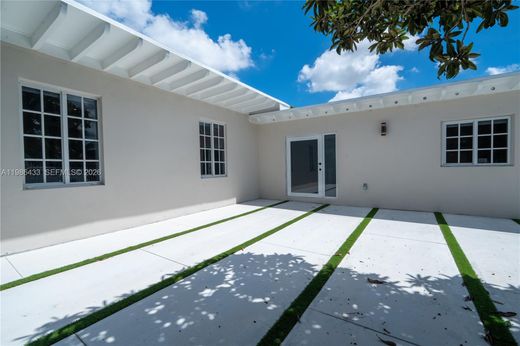 Villa Miami Shores, Miami-Dade County