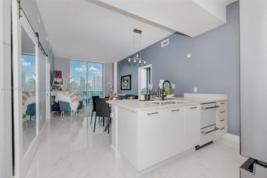 Complexes résidentiels à Miami, Comté de Miami-Dade