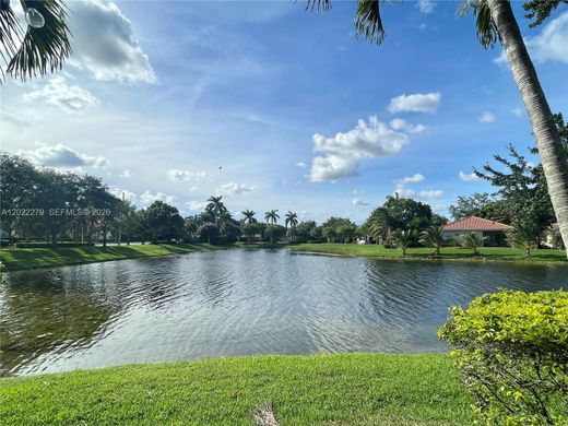 Villa in Weston, Broward County