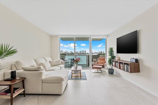 Complexes résidentiels à Miami Beach, Comté de Miami-Dade