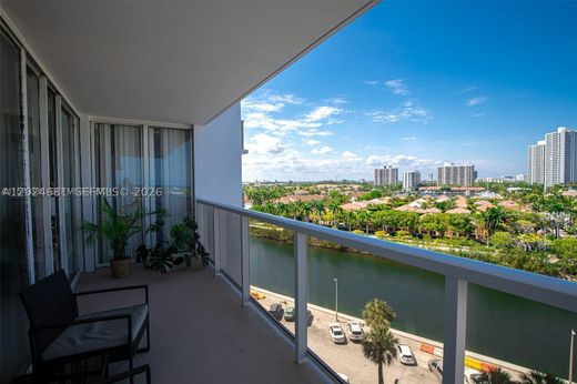 Жилой комплекс, Aventura, Miami-Dade County