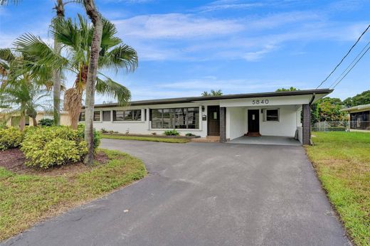 Villa in Plantation, Broward County