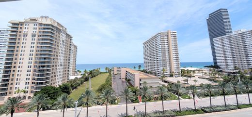 Residential complexes in Hallandale, Broward County