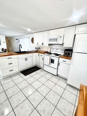 Villa en Hallandale Beach, Broward County