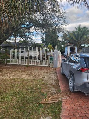 Villa Homestead, Miami-Dade County