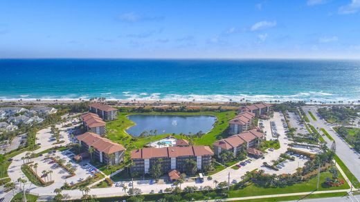 Residential complexes in Jupiter, Palm Beach