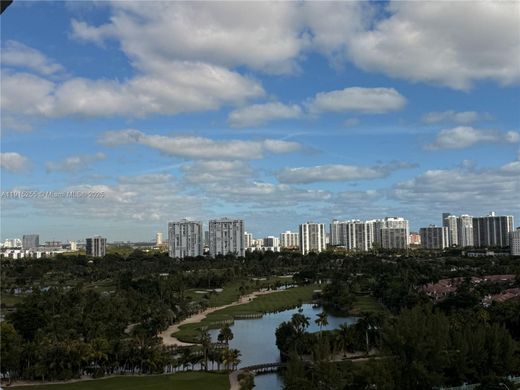 Жилой комплекс, Aventura, Miami-Dade County