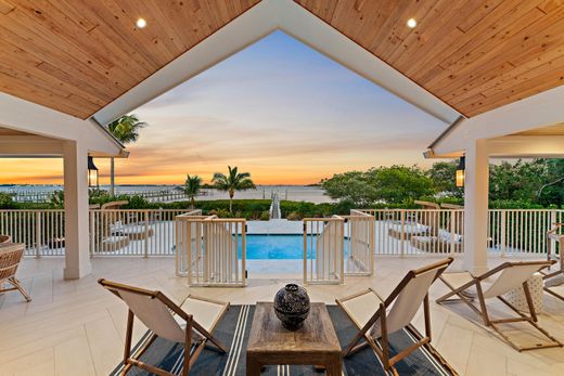 Villa in Sewall's Point, Martin County