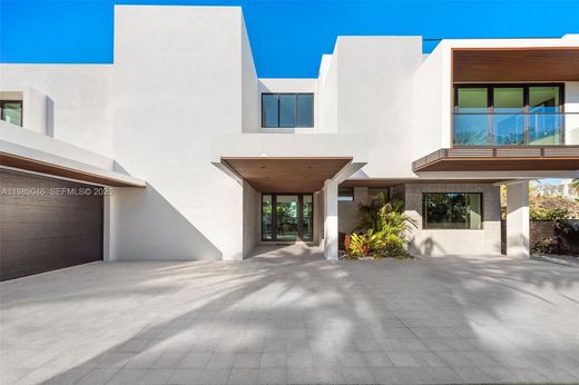 Villa in Golden Beach, Miami-Dade