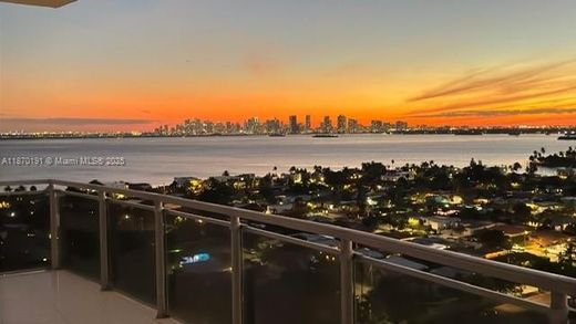 Appartementencomplex in North Bay Village, Miami-Dade County