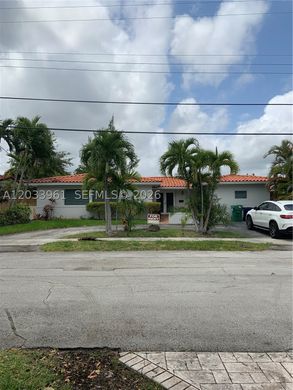 Villa in Miami, Miami-Dade County
