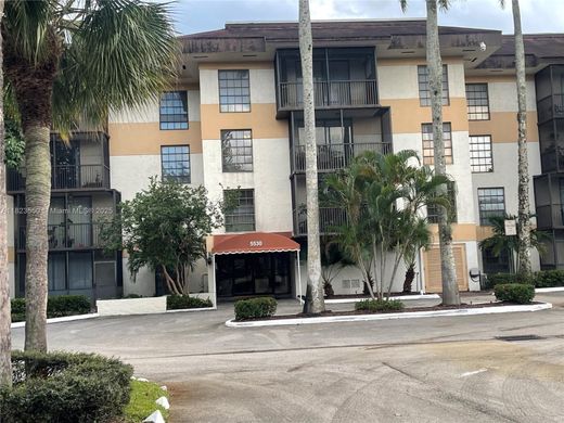 Edificio en Lauderhill, Broward County