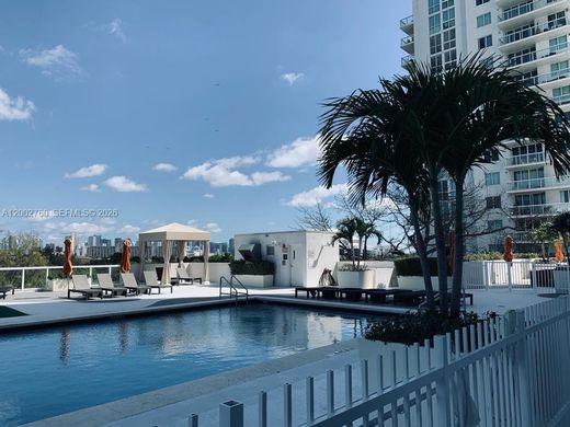 Complesso residenziale a Miami, Miami-Dade County
