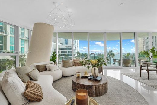 Wohnkomplexe in Miami, Miami-Dade County