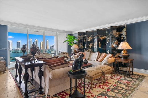 Residential complexes in Aventura, Miami-Dade