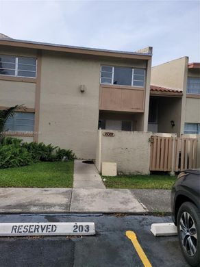Townhouse in Miami, Miami-Dade