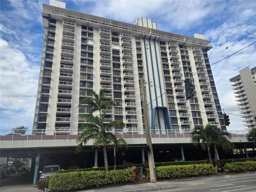 콘도미니엄 / Hollywood, Broward County