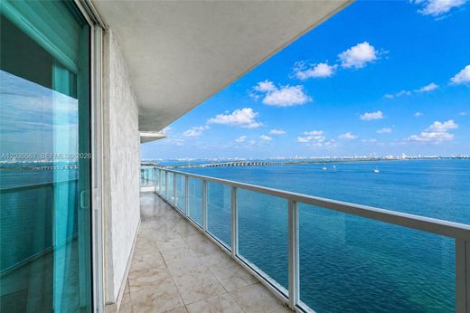 Kamienica w Miami, Miami-Dade County