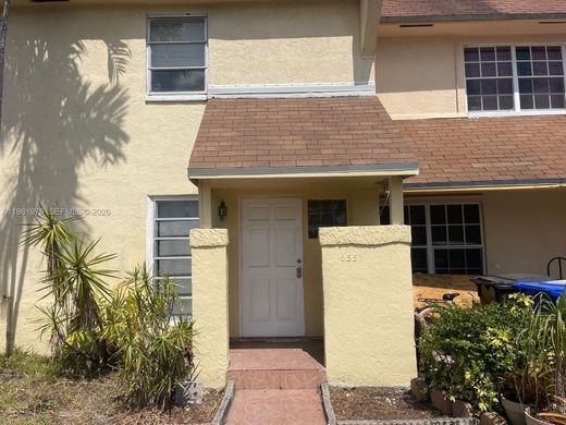 Casa adosada en North Lauderdale, Broward County
