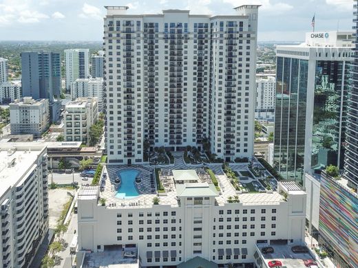 Residential complexes in Miami, Miami-Dade