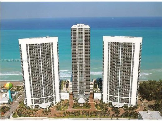 Complesso residenziale a Hallandale Beach, Broward County