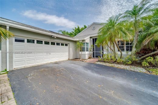 Villa - Sunrise, Broward County