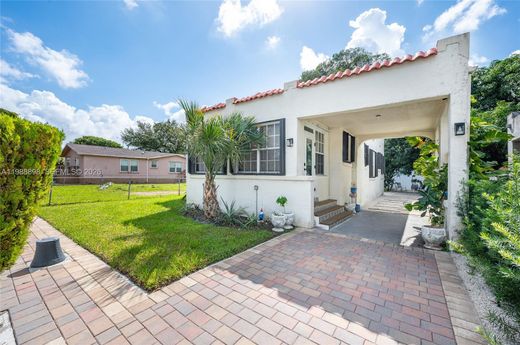 Villa Miami Heights Trailer Park, Miami-Dade County