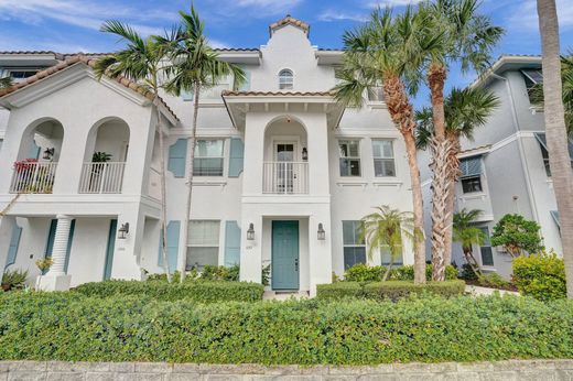 Townhouse - Boynton Beach, Palm Beach County
