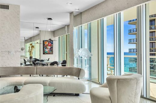 Komplex apartman Bal Harbour, Miami-Dade County
