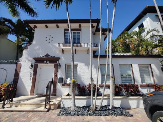 Villa in Miami, Miami-Dade
