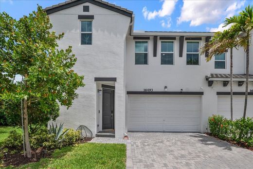 Townhouse - Westlake, Hillsborough County