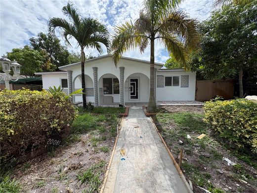 Villa Miami Gardens, Miami-Dade County