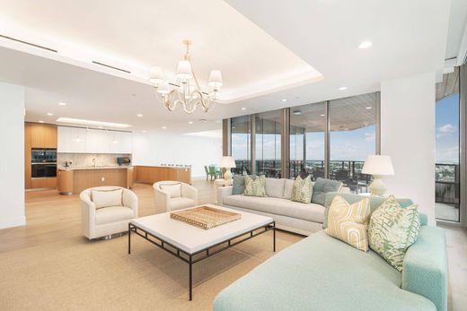 Residential complexes in West Palm Beach, Palm Beach