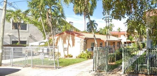 Residential complexes in Miami, Miami-Dade