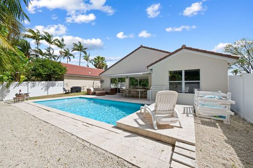 Villa in Pembroke Pines, Broward County