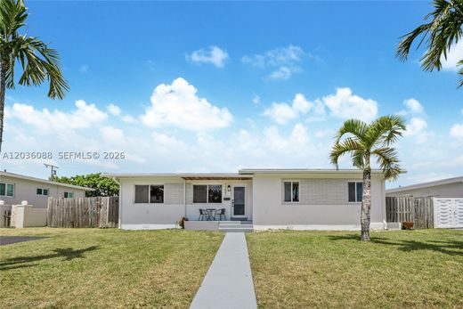 Villa in Miami, Miami-Dade