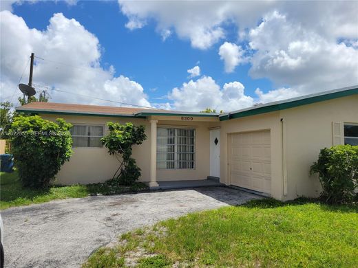 Villa in Sunrise, Broward County