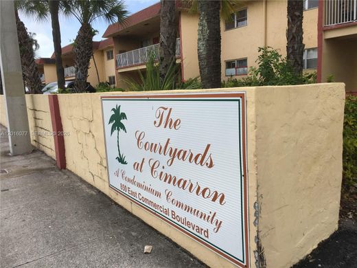 Residential complexes in Oakland Park, Broward County