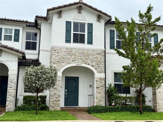 Şehir evi  North Miami, Miami-Dade County