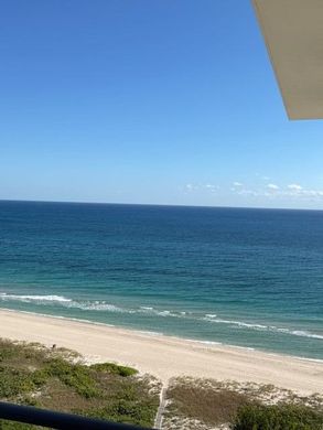 Wohnkomplexe in Lauderdale-by-the-Sea, Broward County