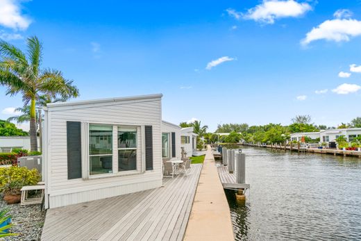 Villa in Briny Breezes, Palm Beach County