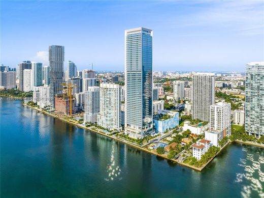 Residential complexes in Miami, Miami-Dade