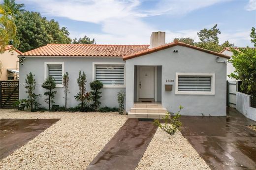 ﻓﻴﻼ ﻓﻲ ميامي، فلوريدا, Miami-Dade County