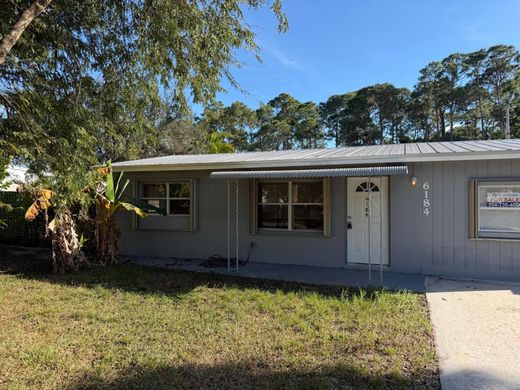 Villa in Hobe Sound, Martin County
