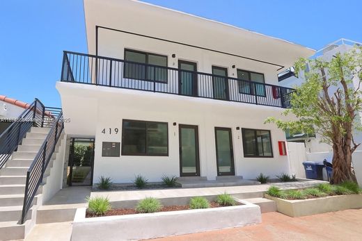 Complexes résidentiels à Miami Beach, Comté de Miami-Dade