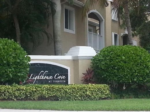 Complexes résidentiels à Tequesta, Comté de Palm Beach