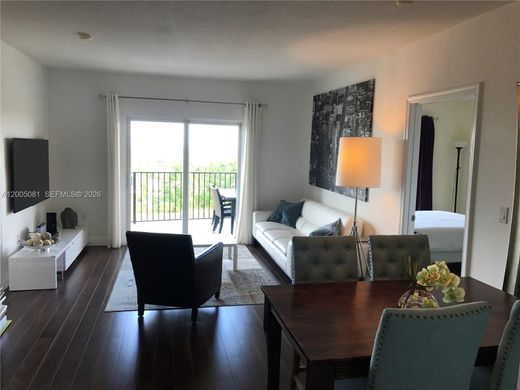 Residential complexes in Miami, Miami-Dade