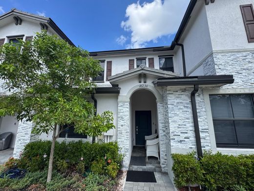 Casa di città a Miami, Miami-Dade County