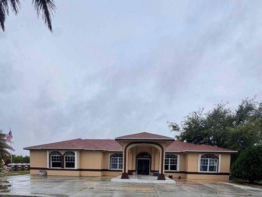 Villa LaBelle, Hendry County